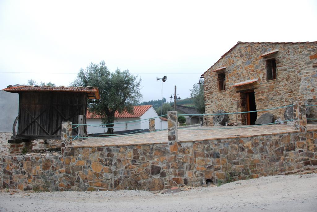 Villa Parque Tematico Vale De Mouro Exterior foto